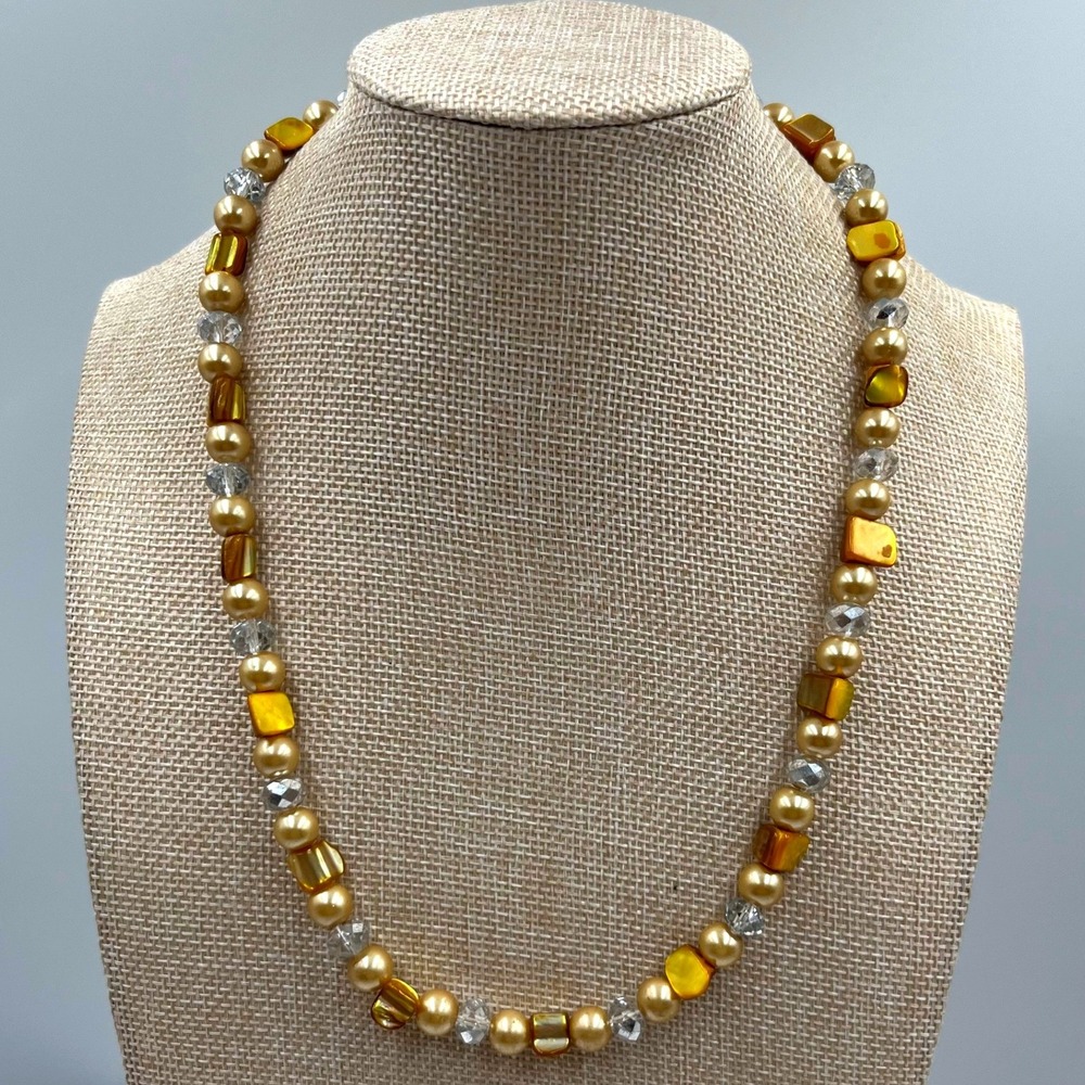 Vintage‎ Gold Tone Classic Pearl & Crystal Beaded Necklace Mixed Beads Victorian